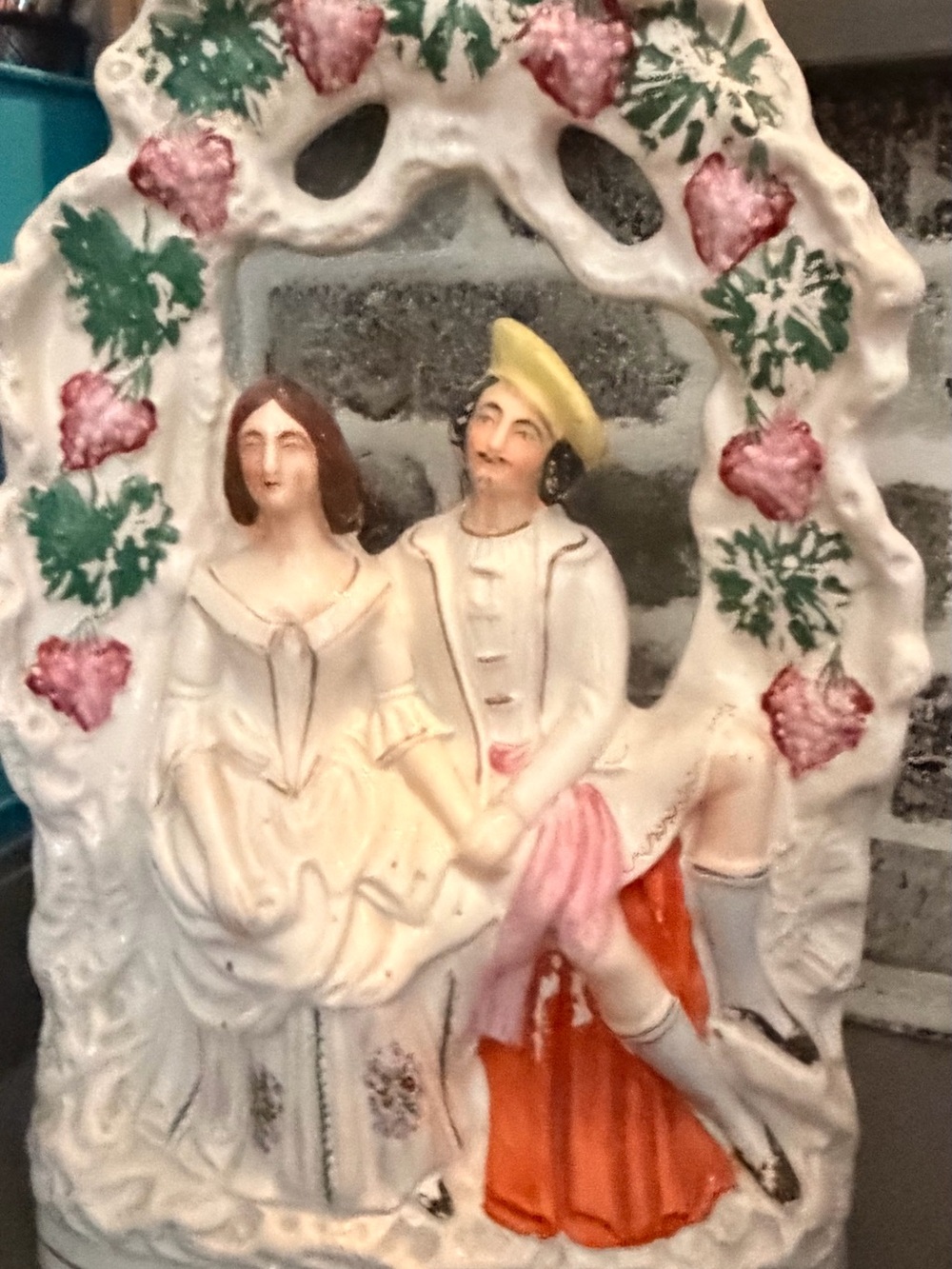 Porcelain Romantic Couple Figurine Wall Art in White and Pink